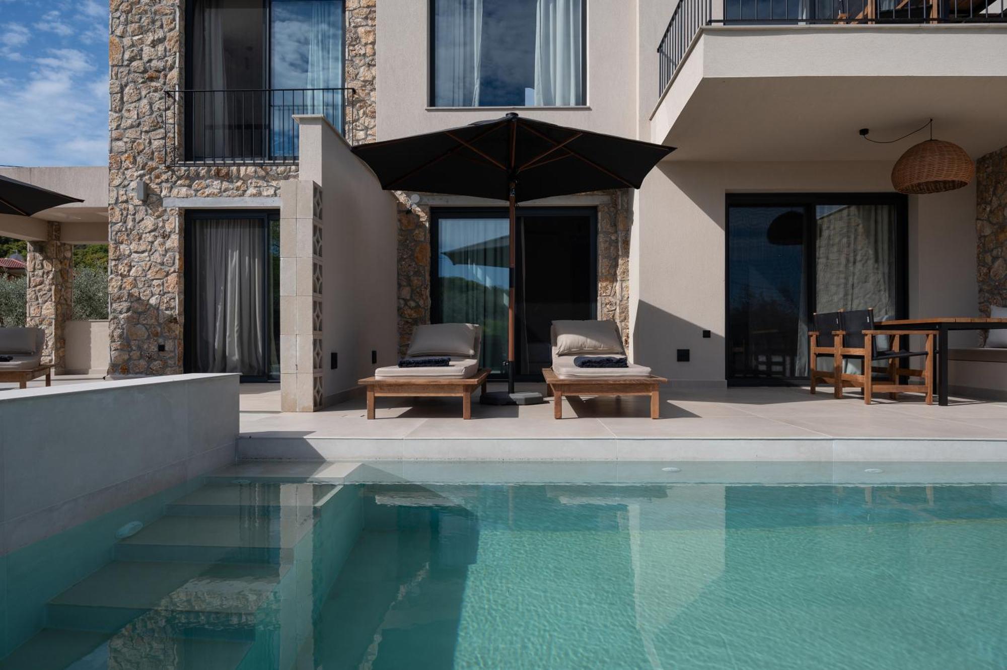 Olivera Suites Sarti Zewnętrze zdjęcie