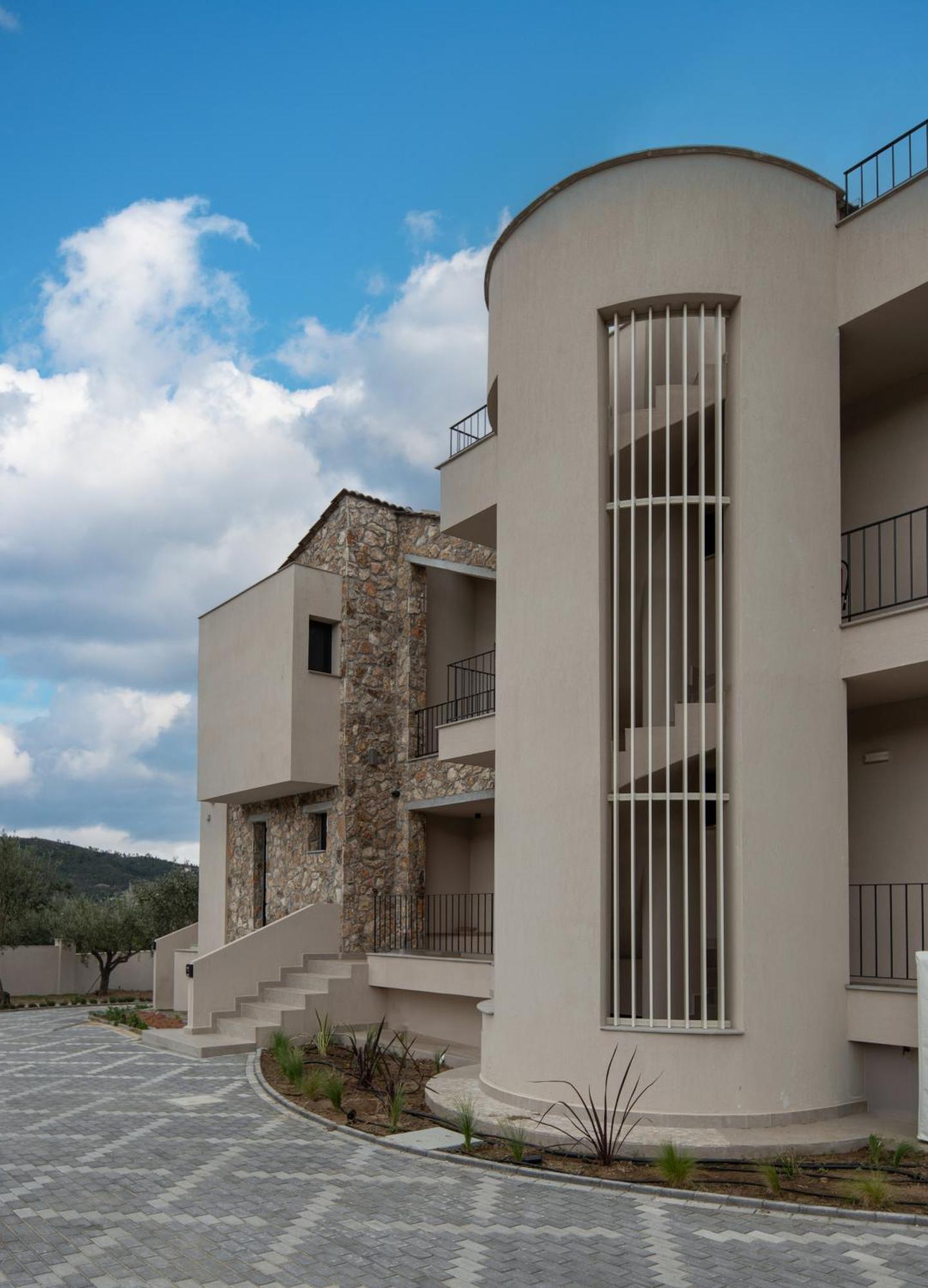Olivera Suites Sarti Zewnętrze zdjęcie